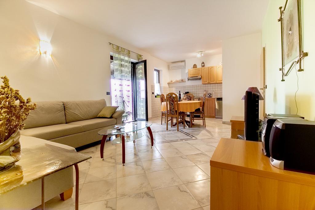 Apartman Orbanici Exterior photo